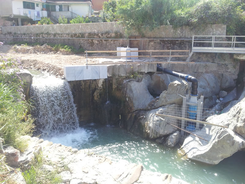 Mini turbina idroelettrica in acquedotto
